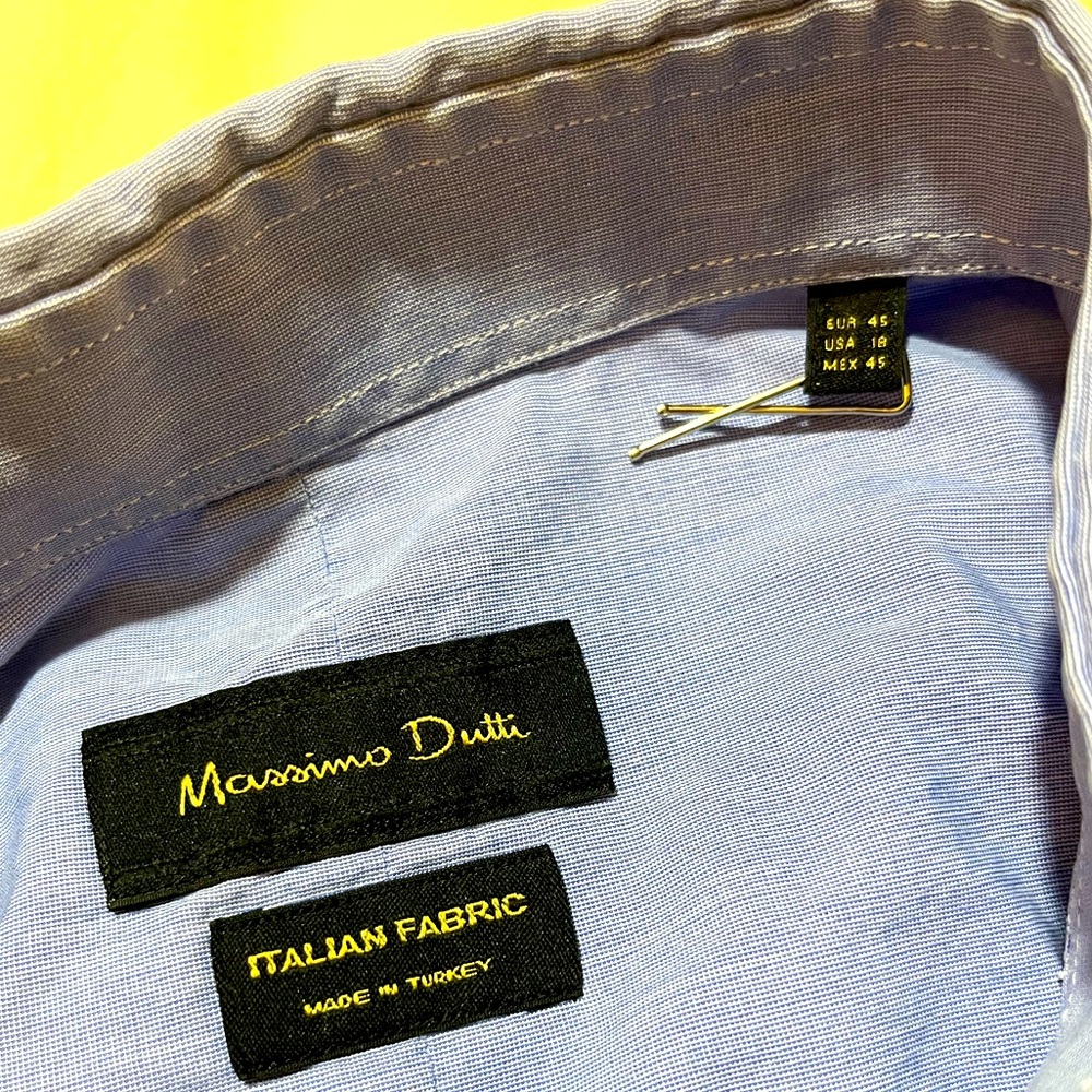 Massimo Dutti dress shirt. Men’s L (US 18)